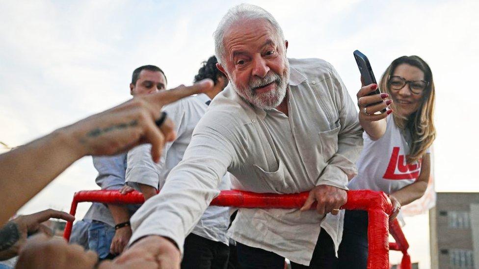 A Trajetória de um Líder Popular