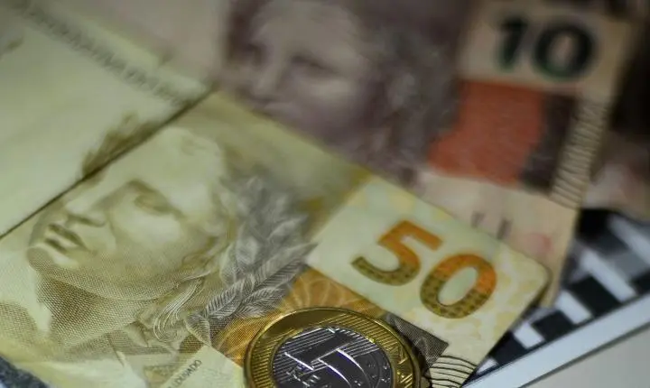 IBC-BR recua 0,2% em julho; resultado representa alta de 1% em um ano
