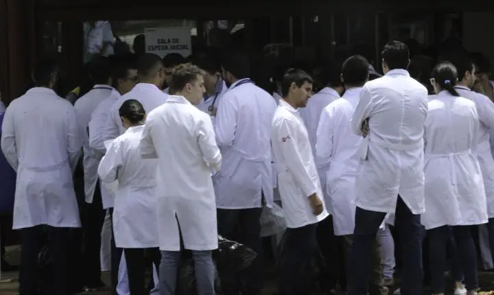 Prazo para recursos do Enamed 2026 e Revalida 2026/2 vai até quinta